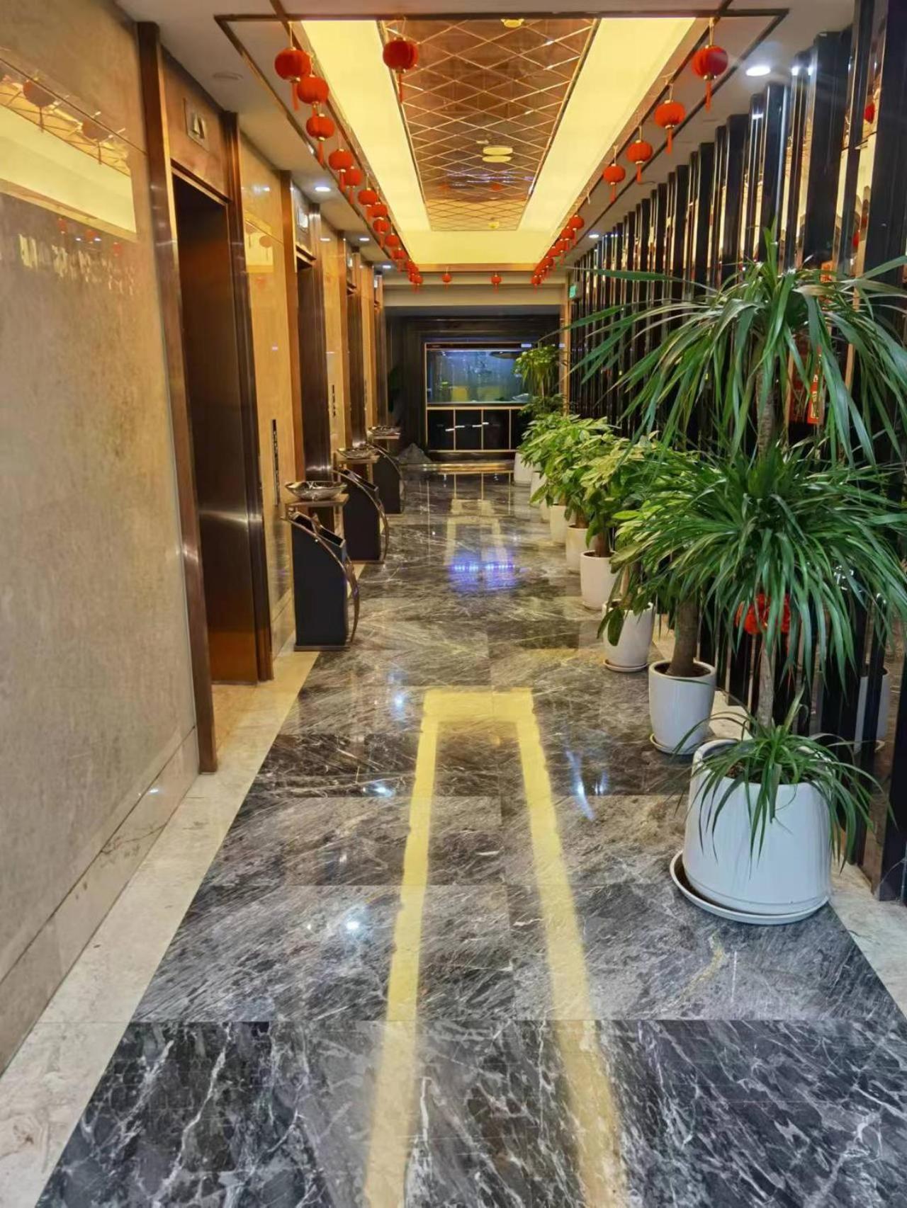 Days Hotel & Suites China Town---Five Minutes To Reach Changsha Station, The Metro Line 2 & Line 6 Are Nearby,Free Gym & Laundromat,Chinese And Western Buffet Breakfast Is Offered On The 31St Floor Esterno foto