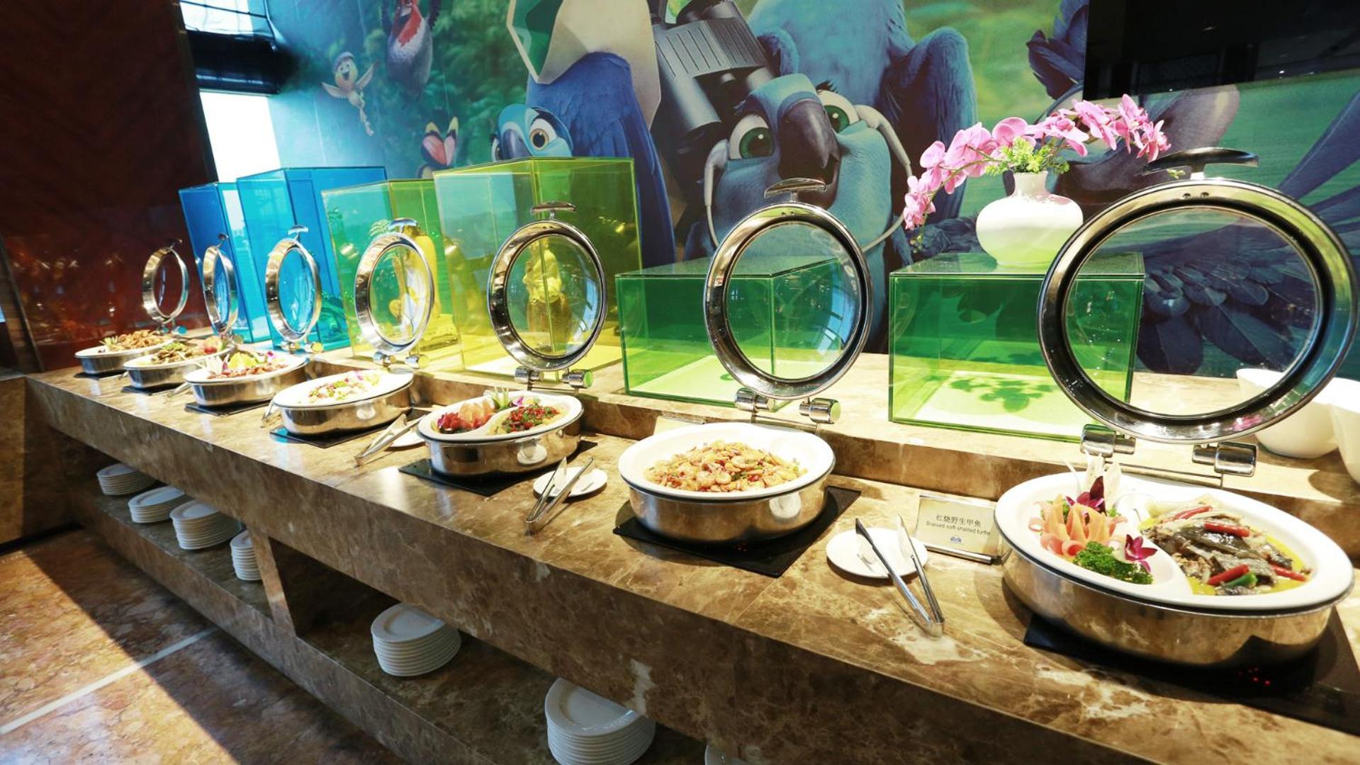 Days Hotel & Suites China Town---Five Minutes To Reach Changsha Station, The Metro Line 2 & Line 6 Are Nearby,Free Gym & Laundromat,Chinese And Western Buffet Breakfast Is Offered On The 31St Floor Esterno foto